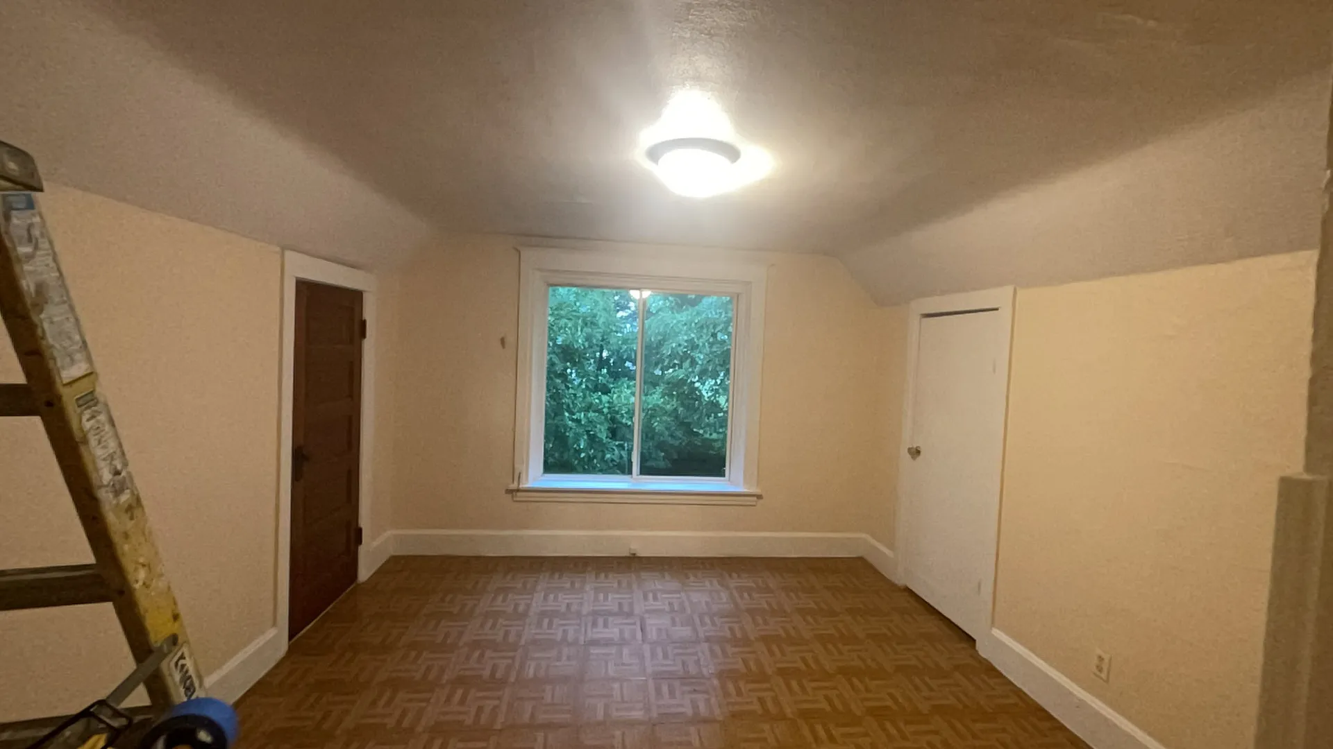 1015 S COLUMBIA AVE - Image 3