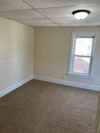 320 W Clark St - Image 7
