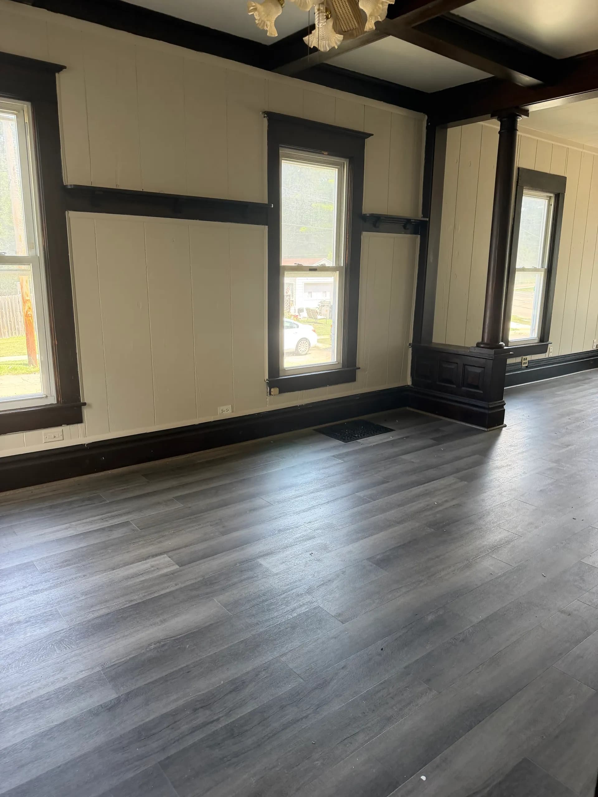 839 S Adams Ave - Image 2