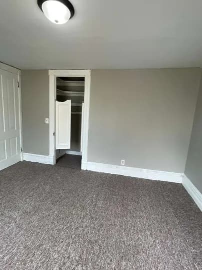 217 North West Avenue, Freeport, IL 61032 - Image 9