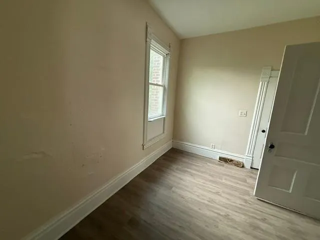 316 E Winslow St - Image 7