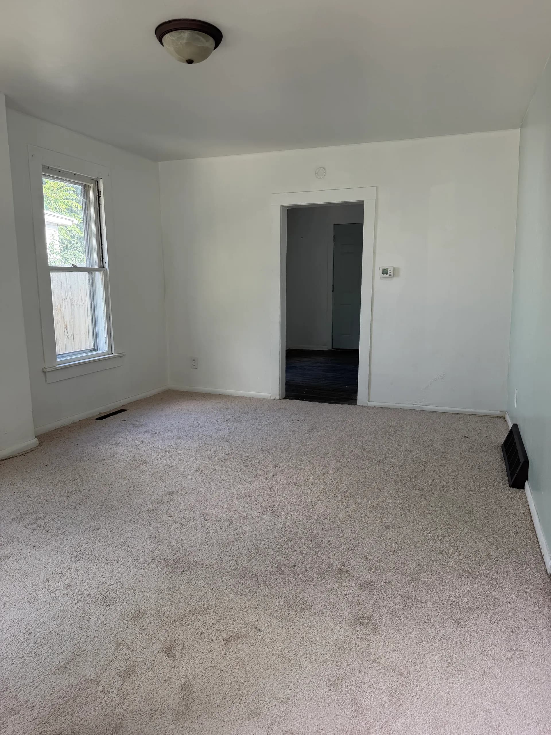 315 W Clark St - Image 2