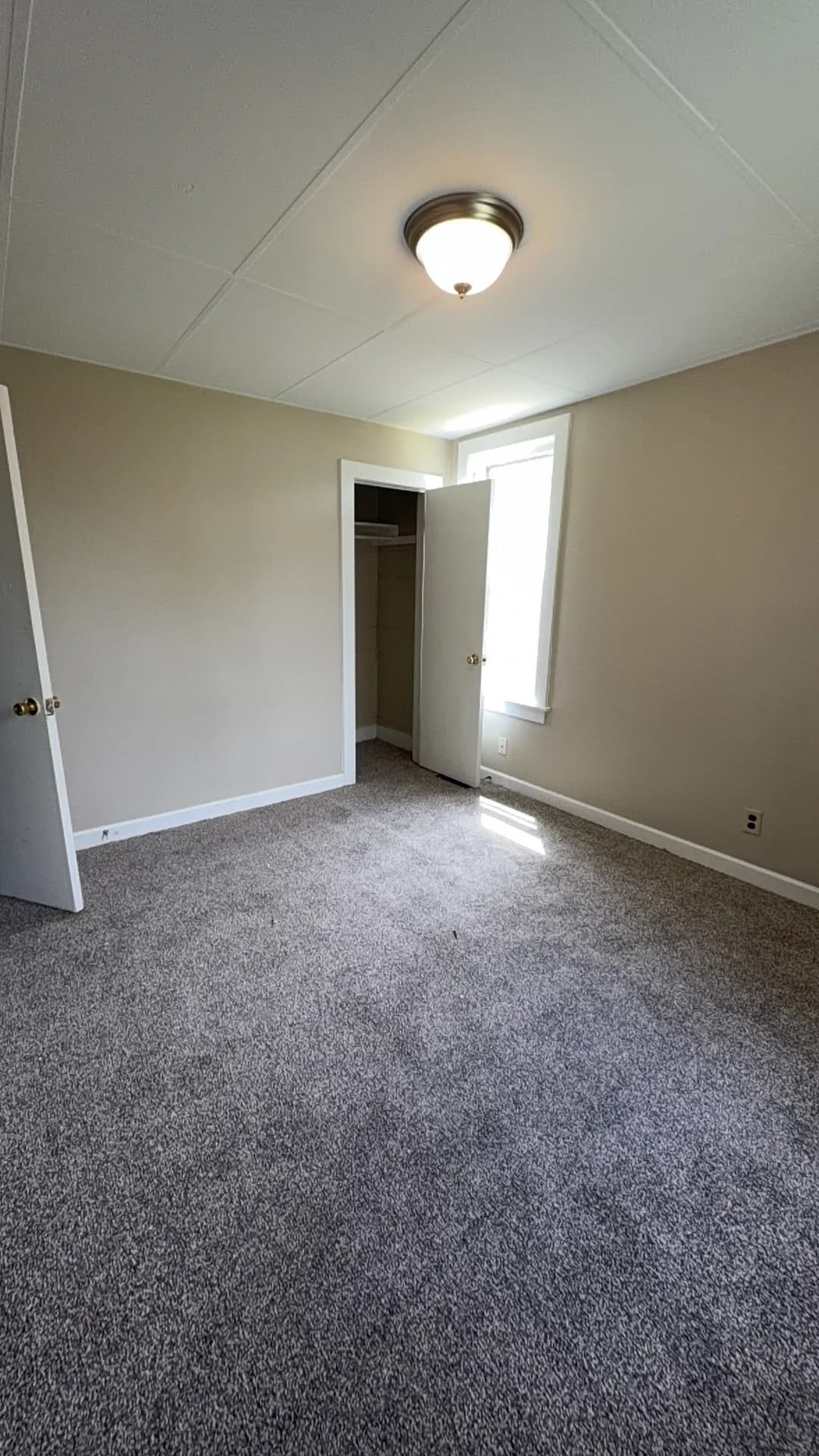 1265 S Galena Ave, Freeport, IL 61032 - Image 12