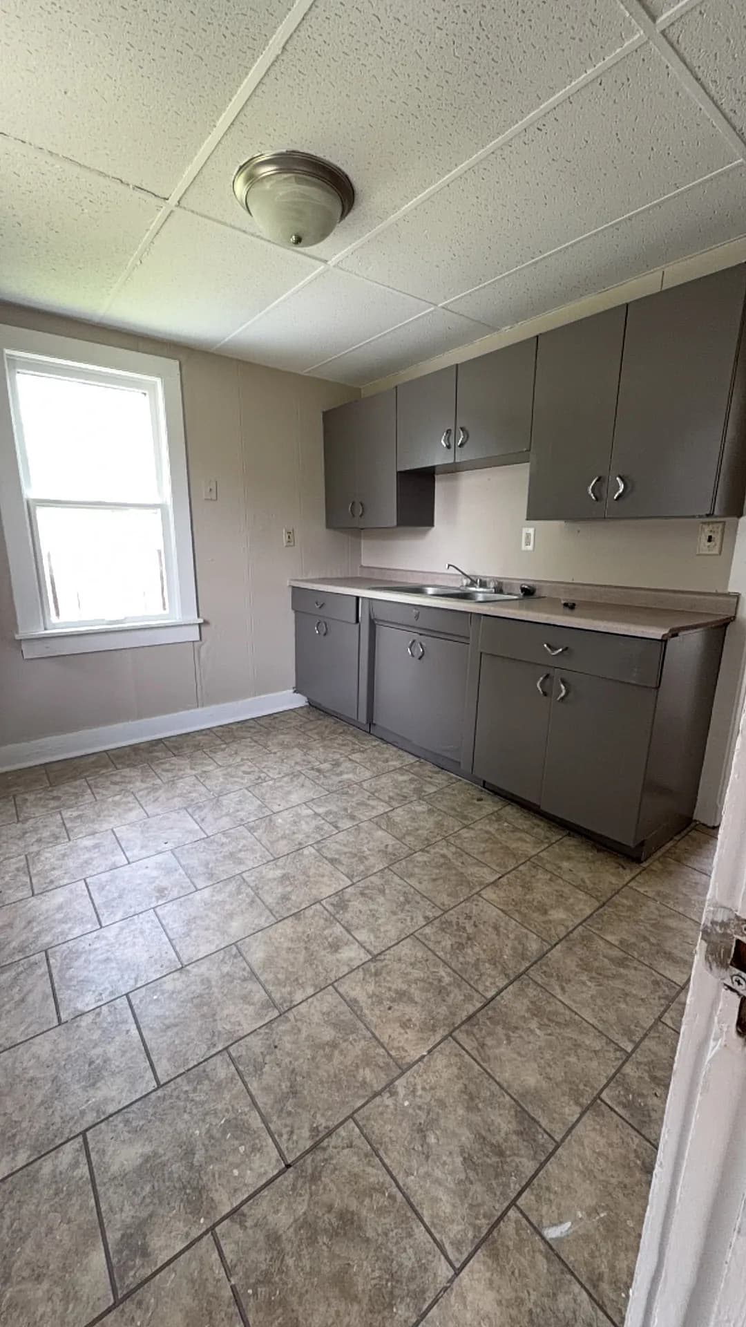 1265 S Galena Ave, Freeport, IL 61032 - Image 7