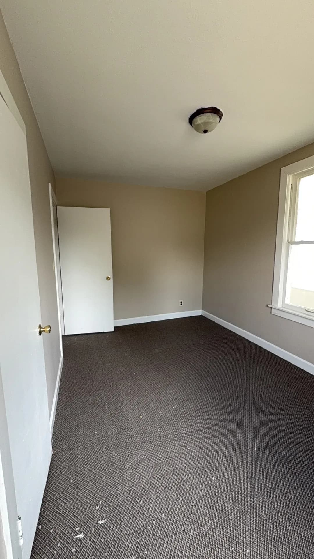 1265 S Galena Ave, Freeport, IL 61032 - Image 2