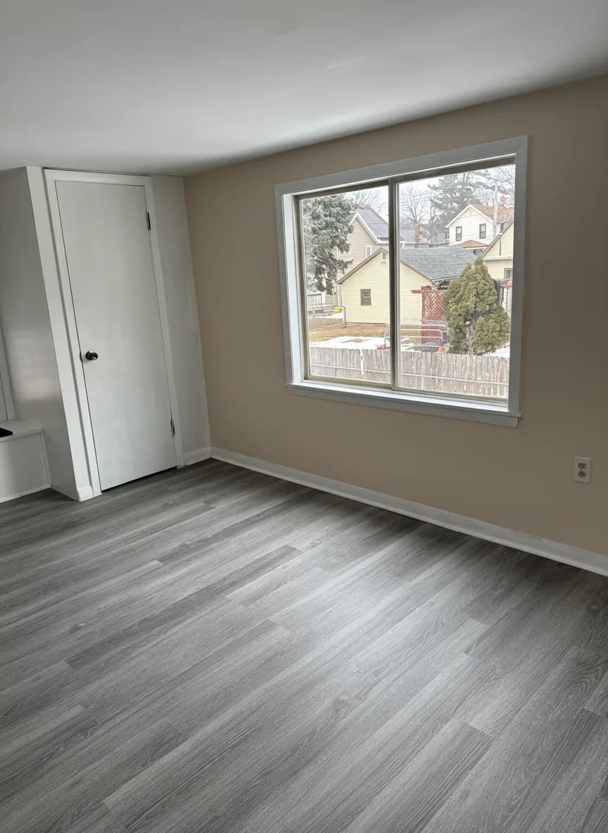 742 W Homer St - Image 8