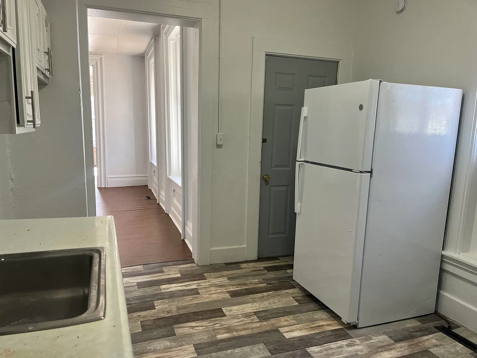 404-406 E Prospect Terrace - Image 9