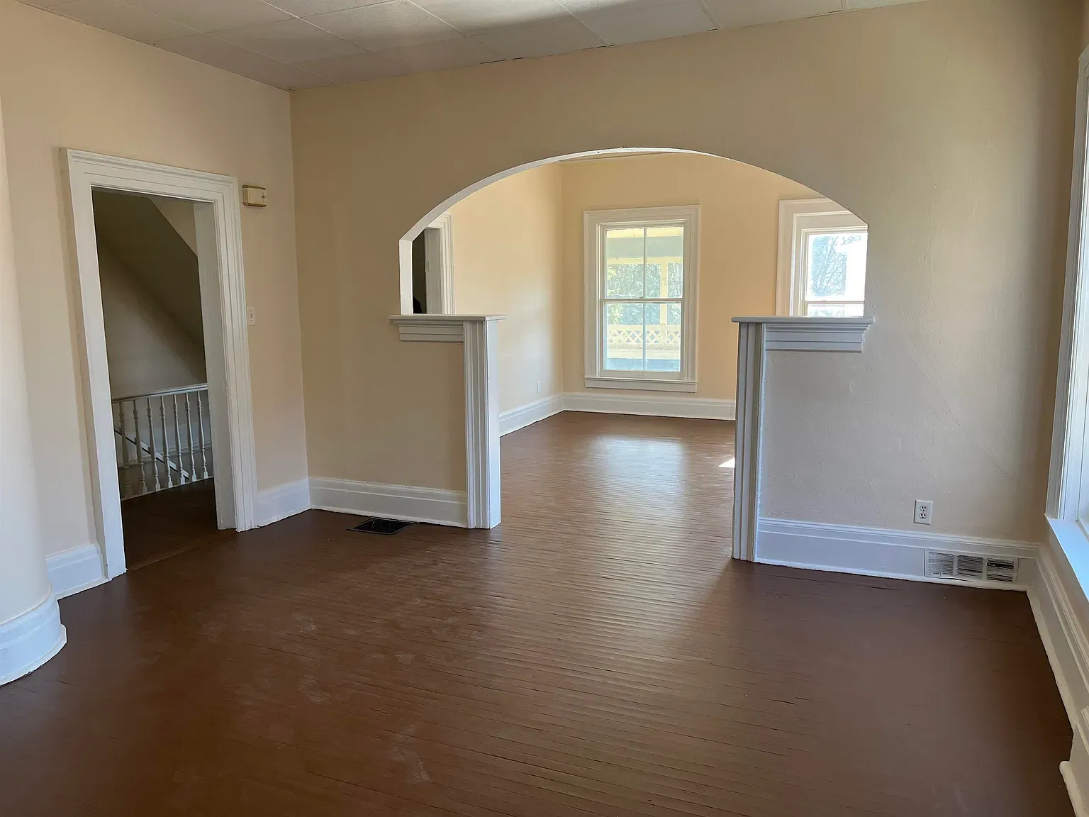 404-406 E Prospect Terrace - Image 18