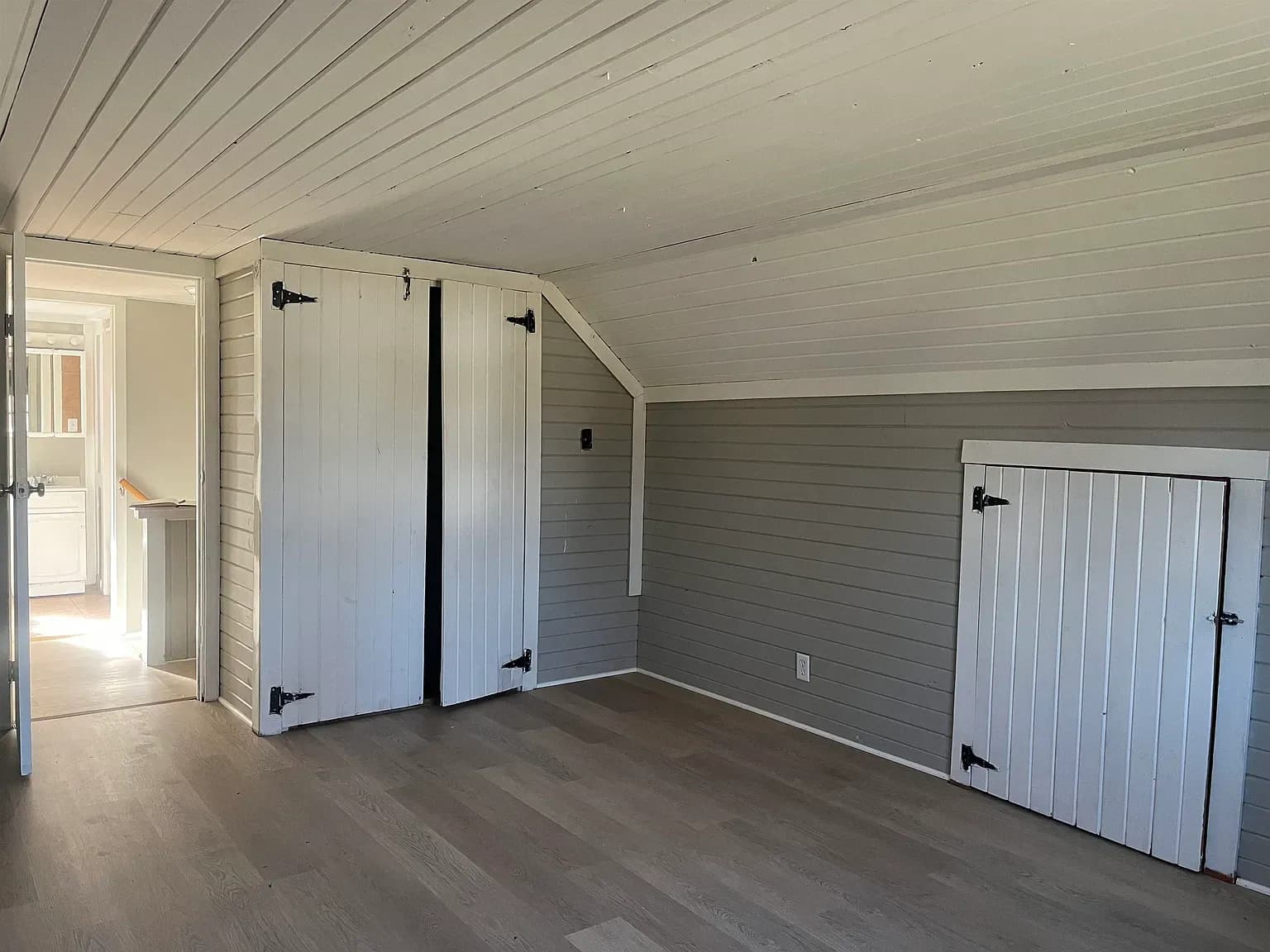 1470 S Demeter Dr - Image 5