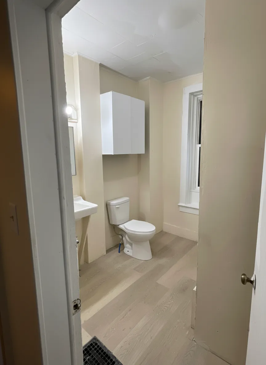 810-810 1/2 E Shawnee St - Image 12