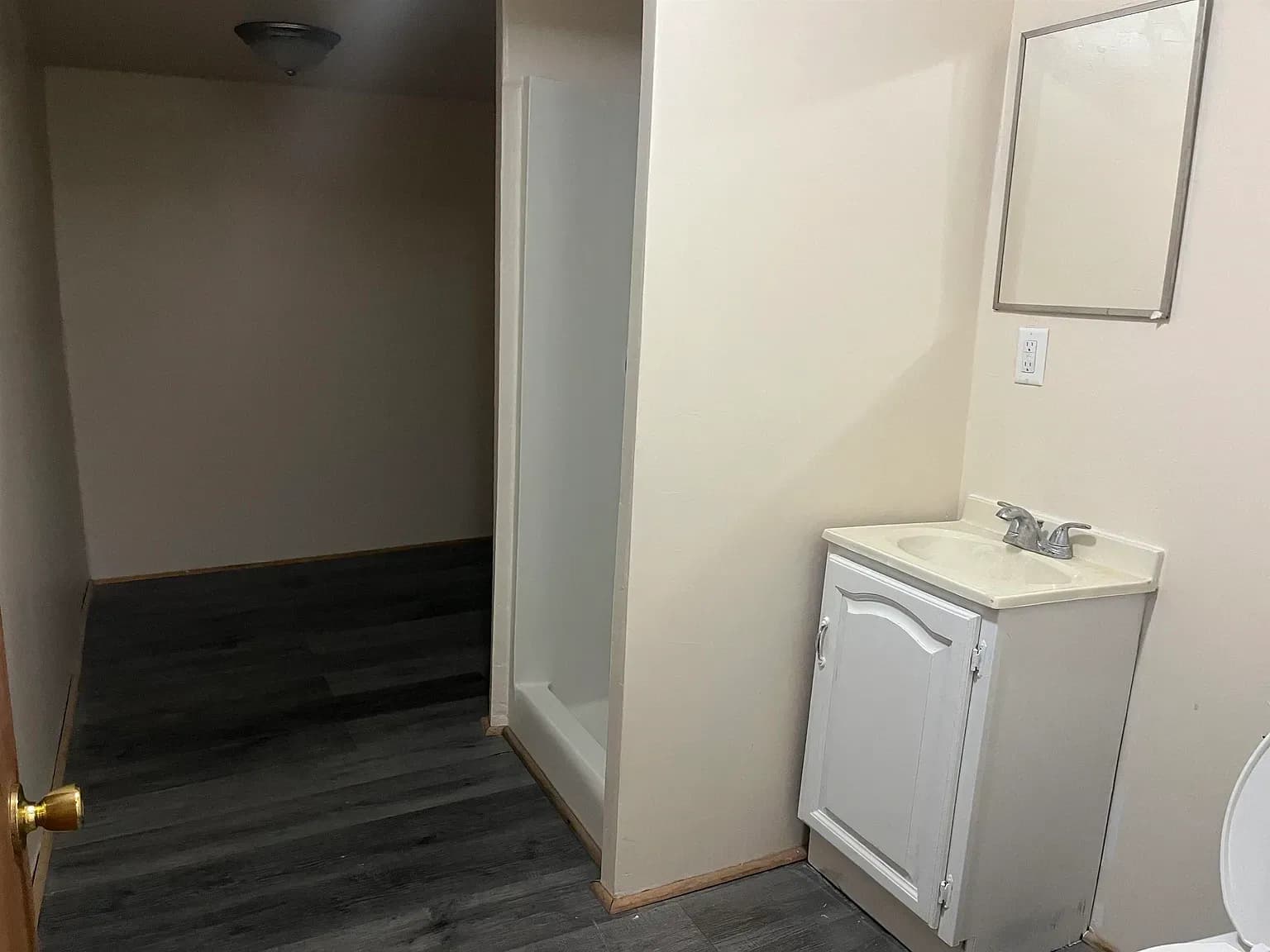 1027 S Chicago Ave - Image 11