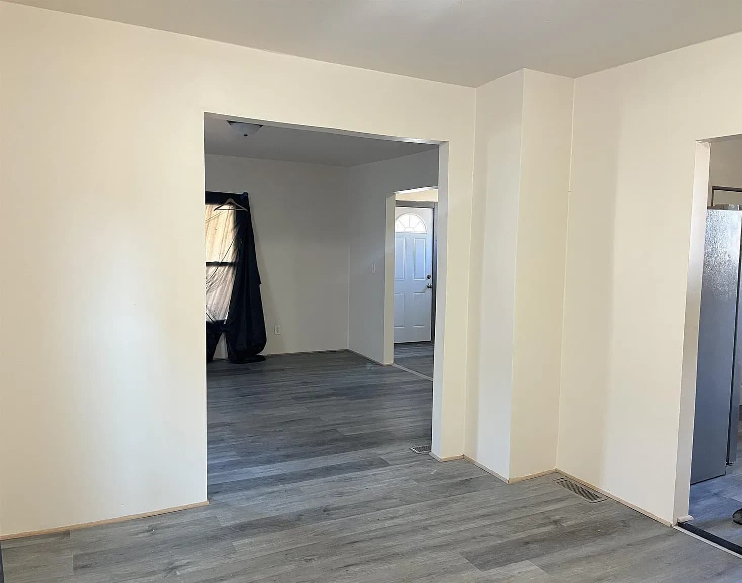 1027 S Chicago Ave - Image 9