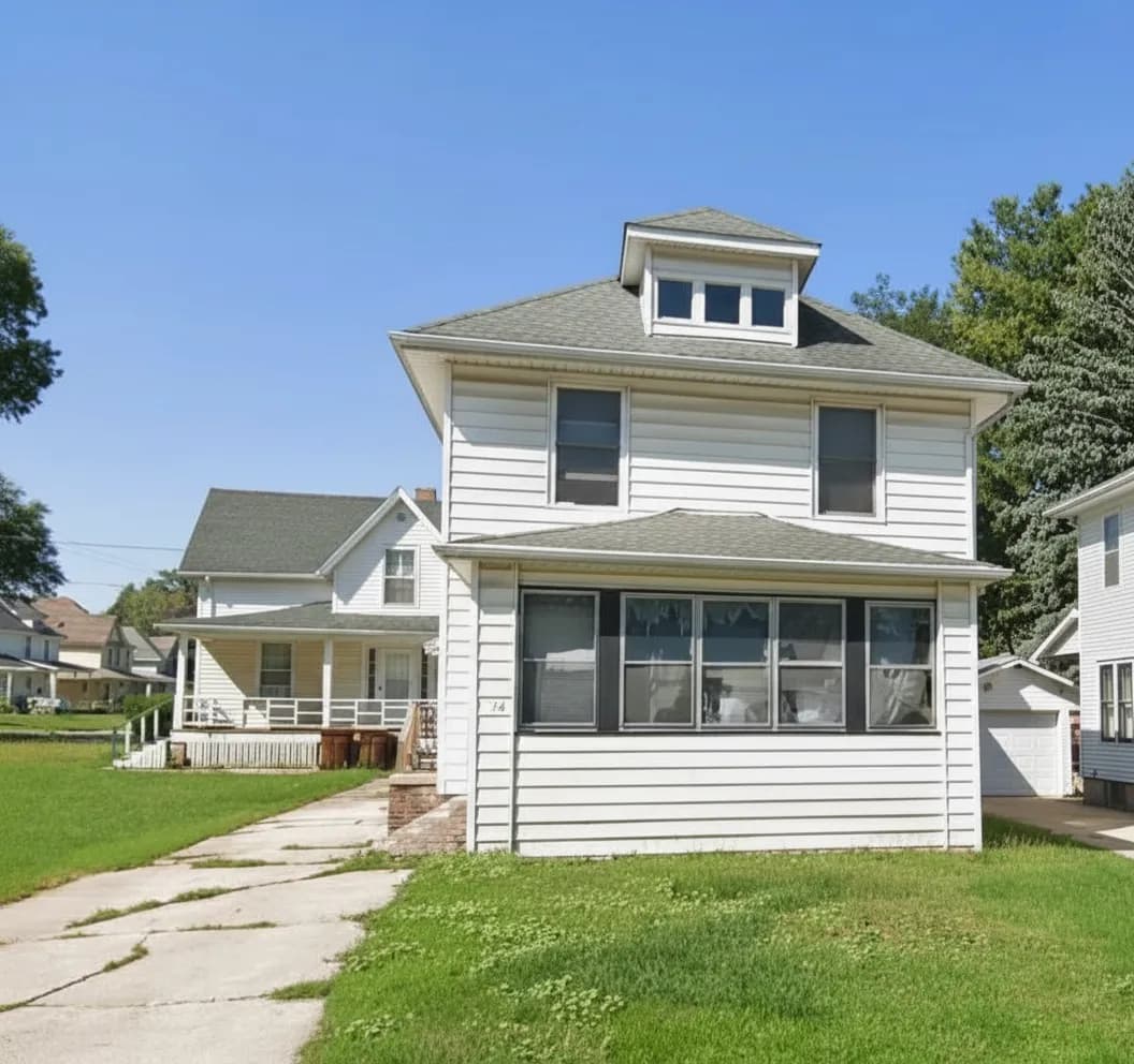 1254 S Chicago Ave - Image 1