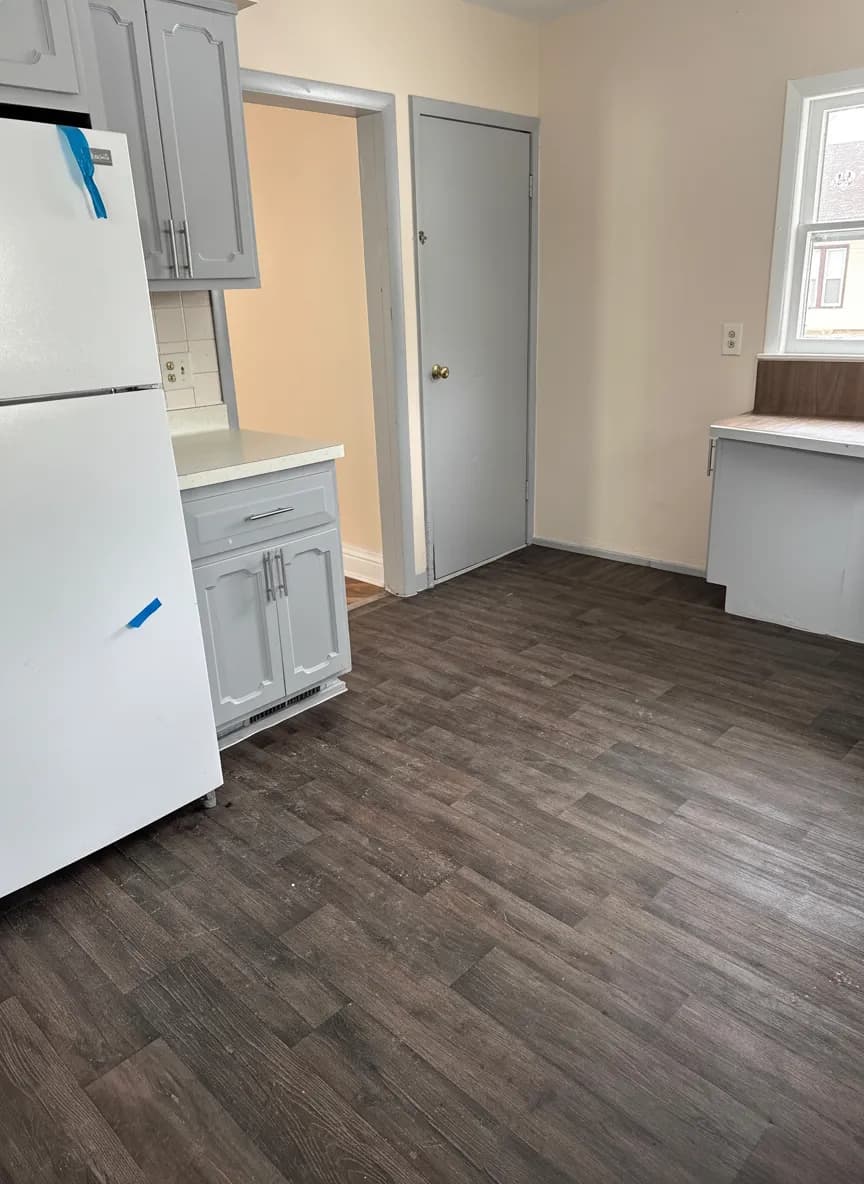 742 W Homer St - Image 13